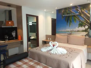 Oasis: Studio with Heated Jacuzzi for 4 People - Image 3