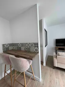 City center apartment La Mothe Achard - Image 3