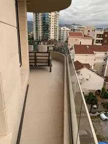 Comfortable new two bedroom apartment - Image 3