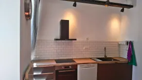 Historic City Center Apartment | 1 min from bus - Image 4