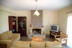 House Evia - Image 2
