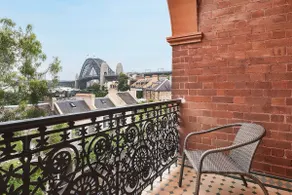 Stunning Sydney Home 10 - Image 5