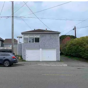 1 Bedroom Unit Walking Distance to Old Town - Image 4