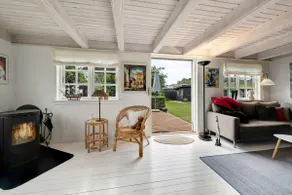 Cozy Grenaa Beach Holiday Home Ideal For Families, Just 150 Metres From The Sea - Image 4
