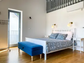 Lakeview Villa Retreat w/Mountain Views & Sauna U1 - Image 3