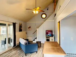 Peaceful WATERFRONT Cottage Near Mystic and Casinos - Image 5