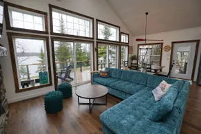 Welcome to The Hideaway on Highland. - Image 2