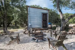 Rustic Hill Country Barn retreat on acreage - Image 2