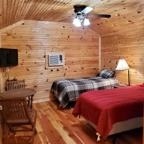 D&B Cabin Rentals Cabin #3 - Image 3