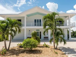 Grouper House: 4 Masters/6 BA, Pool/Dock, BoatRamp - Image 2