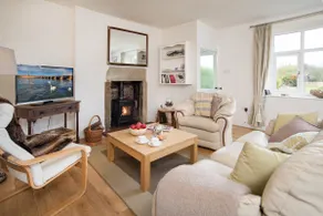 Mona's Cottage with enclosed garden and free wifi. - Image 4