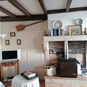 Fisherman's house in Burgundy - Image 2