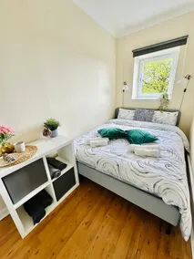 Best Dumbarton home,spacious and bright - Image 4