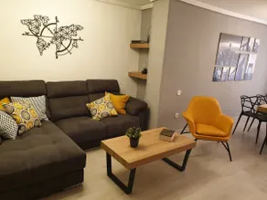 Spacious apartment in downtown Alicante - Image 4