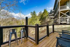 Private 85 degree  Pool & 305Mbps Wi-Fi-No Winding Roads - Image 5