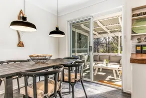 Little Darling - Narrawallee Family Cottage - Image 5