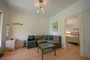 La Truite, 2 Bedroomed Chalet with exclusive use of swimming pool, Dordogne - Image 4