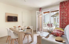 Aigues mortes apartment rental with pool + private parking - Image 4