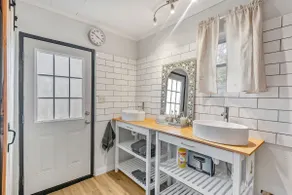 The Salon Cottage (Dog Friendly) - Image 4