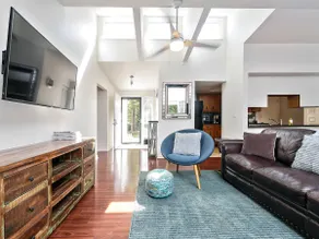 Modern, UNC CH Home3br/2ba 3 beds, 1king 2 queen 2 - Image 5