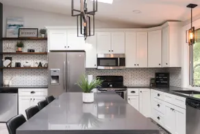 Luxurious Lake McKenzie Cabin Getaway ~ Recently Remodeled! EV Charger on Site - Image 3