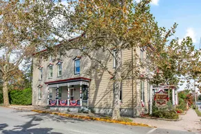 The Patriot House Bed & Breakfast - Image 5
