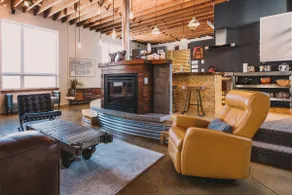 The Hayloft, a Prairie Warehouse Loft - Image 2