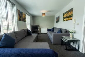 The Durham Pad. A stylish flat with parking. - Image 5
