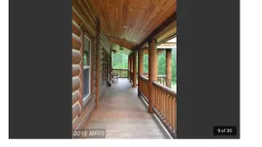 Cozy and Private Log Cabin! - Image 4