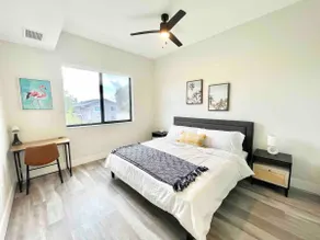 Luxury & Modern 2bed/2bath -KING beds #18 - Image 3