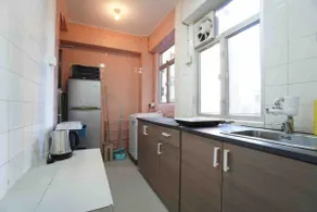(W8) Tsim Sha Tsui, next to the Hong Kong Science Museum, 7 minutes to the MTR, 2 bedrooms, large living room - Image 4