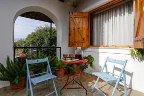 Marousa's Country House 12 minutes from Athens Airport - Image 2