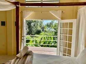 Bago Beach Escape - Oceanfront - Image 2