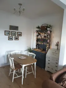 Cosy Cottage in the Heart of the Countryside - Image 2