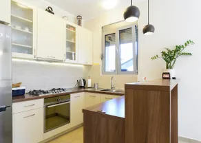 Espaçoso apartamento em Muo **** - Image 3