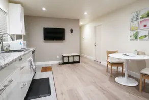 Modern House near Apple Park - Image 2