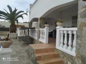 Villa with Pool Near Beach - Image 4
