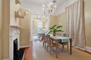 Charming Uptown 2 Bed / 2 Bath Steps to St. Charles Streetcar! - Image 5