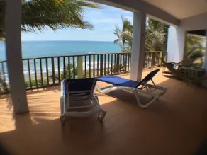 Cacona Villa - Spacious Beach-Front Villa - Image 2