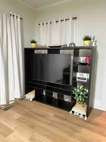 Beautiful Contemporary 2BDR - Image 3