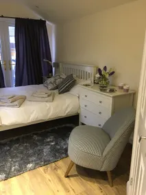 Beautiful Self-Contained Annexe in Cheltenham - Image 4