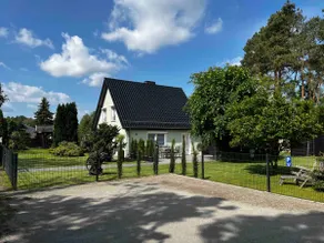 House in the grove - Image 3