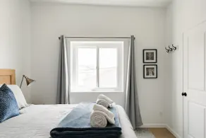 Modern Loft by the Sea - Image 4