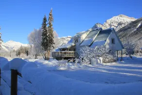 Bear Paw Lodge - Un refugio de montaña cerca de Golden & Kicking Horse. - Image 2