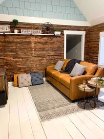 Wild Acres Farmhouse with Private Hot Tub - Image 5