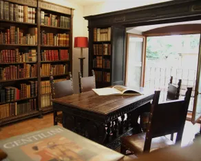 Book and Bed - Image 4