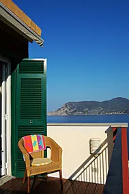 The Honeymooners’ Paradise Suite - Image 5