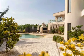 Villa Elani - Stylish And Modern 6B Seaview Villa - Image 5