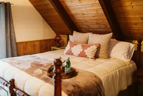 Pine Grove Cabin in Conway, NH - Image 5