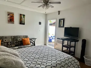 Cozy & Private Studio close to the Attractions - Image 4